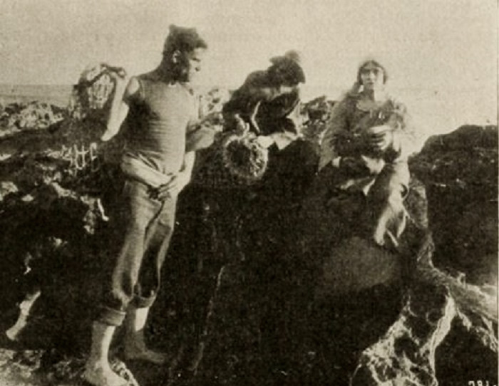 The Star of the Sea (1915)